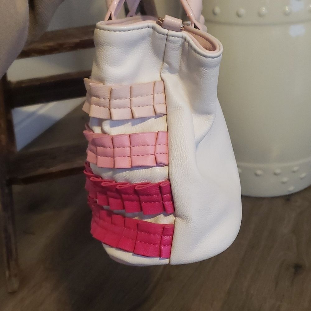 Betsy Johnson purse - Picture 2 of 16